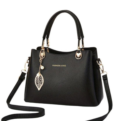 bolsa feminina tote grande maya com pingente preta