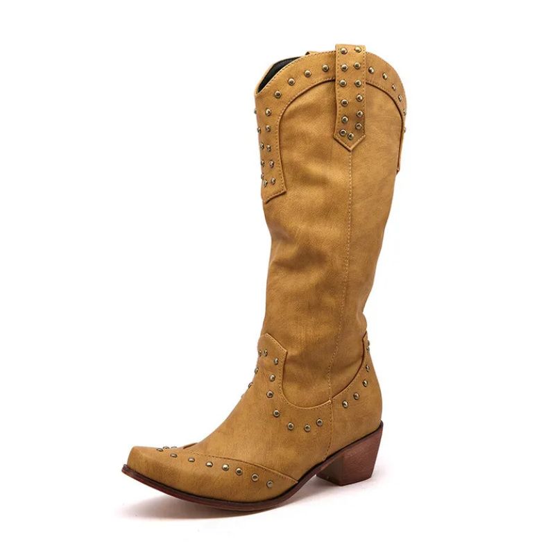bota texana feminina cano alto bico fino com rebites Luana amarela